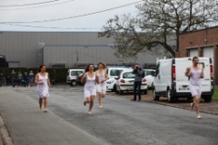 A E Les Annees 33 * 5616 x 3744 * (8.32MB)